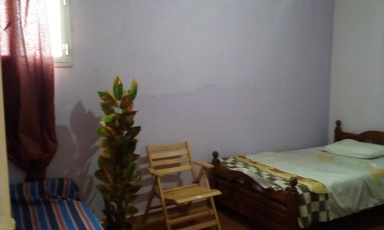 Zahrate Elfirdaos Rooms للرجال فقط Alexandria Exterior foto